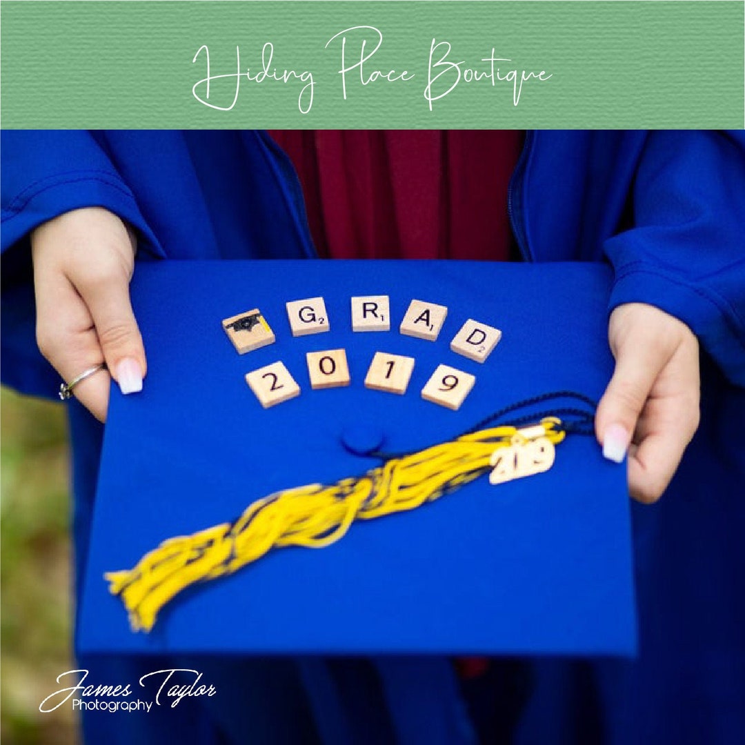 Senior Photos, Senior Props, Graduation Props, Graduation Photos ...