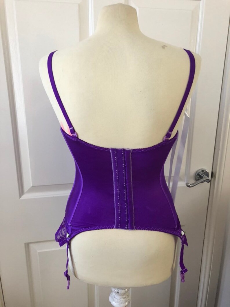 Purple lacy corset with white rosebuds and ribbon 36DD | Etsy