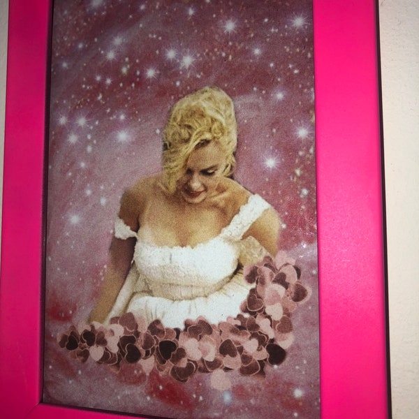 Marilyn Monroe Farbdruck mit Glitter und Blumen 15x10cm