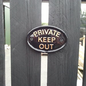 Private Keep Out