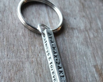 Custom Aluminum Bar Keychain: Personalized Names, Dates