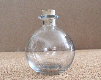 5 Round Crystal Clear Glass Potion Bottle with Cork Perfect LARPing / Cosplaying Item