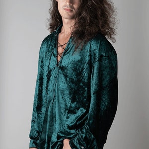 Velvet Pirate / Poet Shirt Forest Green image 1