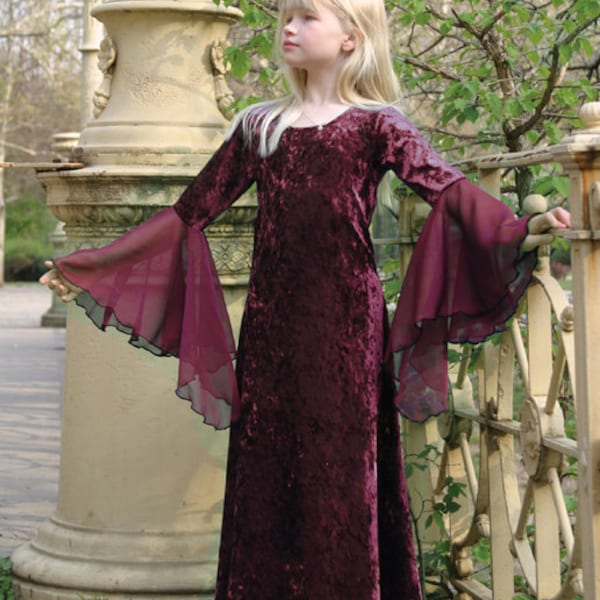 Girls Medieval Style Dress - Age 8