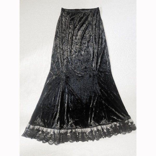 Black Velvet Kick Flare Skirt