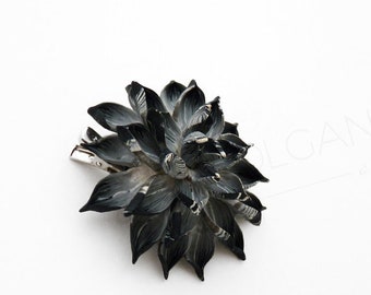 Gothic Flower Brooch Black White Polymer Clay Jewelry Handmade, Hair Clip, Floral Pendant, Goth style, Ready to ship.