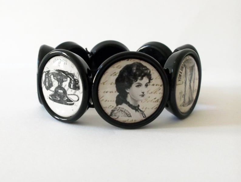 Pretty Vintage Ephemera Black Acrylic Elasticated Bracelet