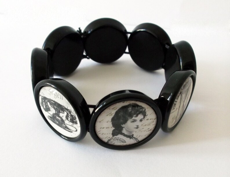 Pretty Vintage Ephemera Black Acrylic Elasticated Bracelet