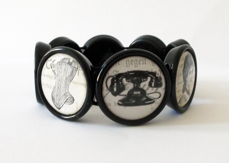 Pretty Vintage Ephemera Black Acrylic Elasticated Bracelet