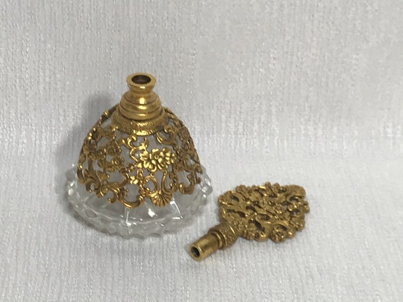 Perfume Bottle 24kt Gold Filled Filgree and Glass - image 4