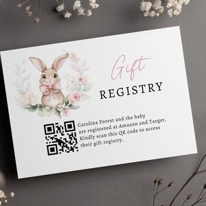 Bearbeitbare süße kleine Häschen-Geschenkregisterkarte, Digitale Kaninchen-Rosa-Kokette QR-Code-Karte, Blumenmädchen-Bogen-Kaninchenregister-Geschenkkarte CD017