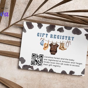 Bearbeitbar Eine kleine Cowboy-Geschenk-Karte, digitale Wild Western QR-Code-Karte, Baby-Wäsche-Braun-Kleidung-Karte CD035