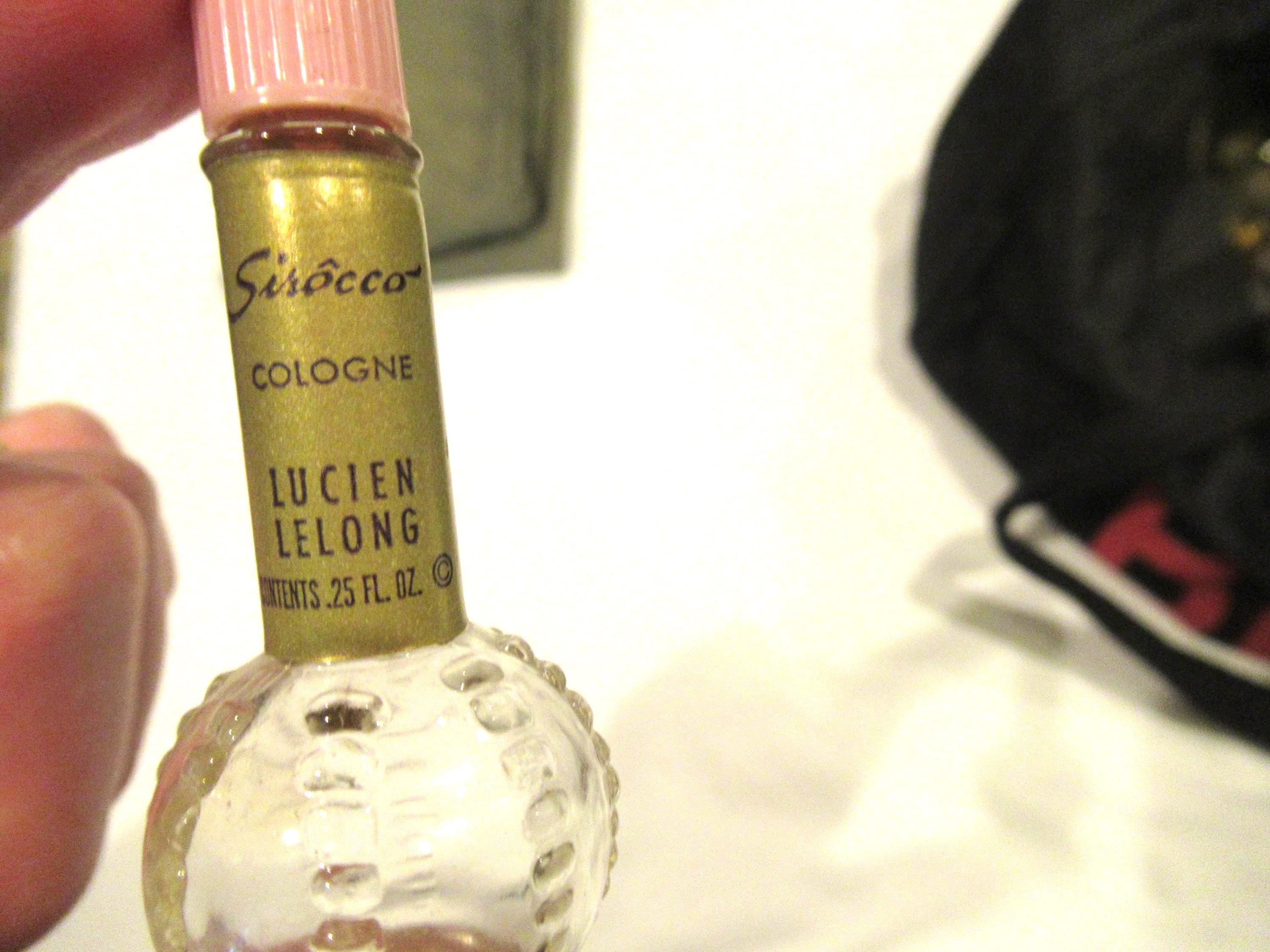 ルシアンルロンINDISCRETE アンティークボトル