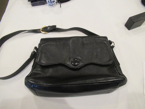 Ganson Black Leather Purse With Scallop Pattern C. 1980s Etsy Canada
