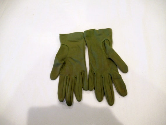 Hansen green nylon gloves with bows, sz. 7.5, c. … - image 5