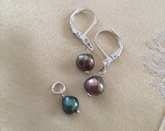 Rainbow pearl set peacock pearls