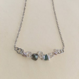 Collier espiègle de perles sterling vagues de l&#39;océan, ooak