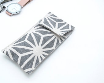 Watch case. Travel watch holder. Watch organizer. Road Holder for men and women. Holder for storage, home and travel. Gray, linen, gift
