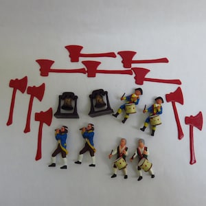 Vintage Independence Day/Fourth of July Patriotic Cake Toppers  18 Pieces