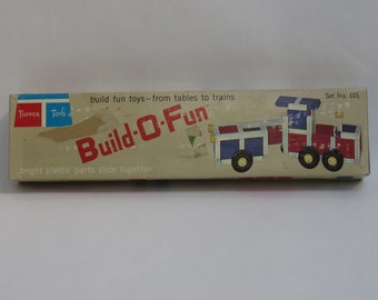 Vintage Tupperware Build-O-Fun Game Parts in Original Box