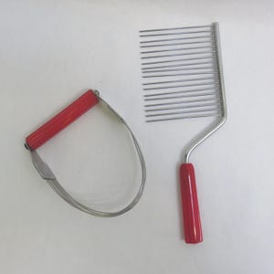 Vintage Red Bakelite Handle Cake Cutter and Pastry Blender Kitchen Utensils