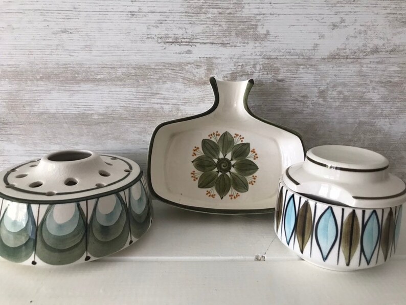 1970s Vintage Jersey Pottery Posy Vase in green and cream Etsy