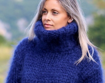 10 draden handgebreide mohairtrui, marineblauwe fuzzy coltrui, herentrui, winterskijersey van Extravagantza MADE to ORDER