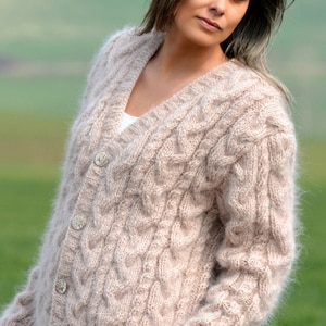 Handknitted Fluffy Mohair Cardigan Wool Sweater Bridal Cardigan Bridal Shrug Wedding Sweater Beige Wool Chunky Oversized Personalized Jumper