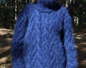 Handgebreide mohair trui kabeltrui blauwe fuzzy coltrui trui jersey van Extravagantza