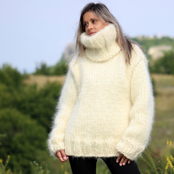 Fuzzy white turtleneck best sale