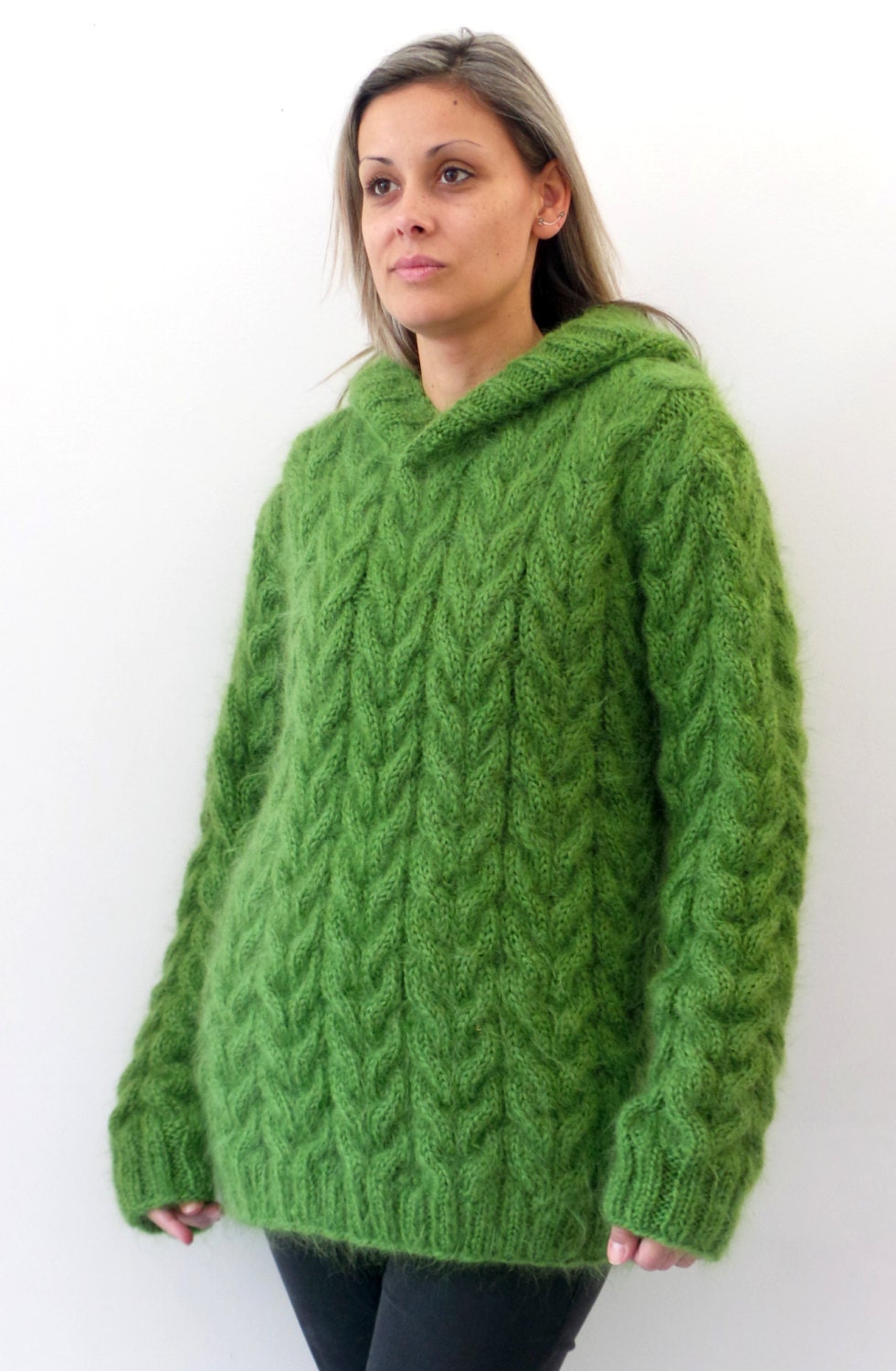Green pullover sweater clearance