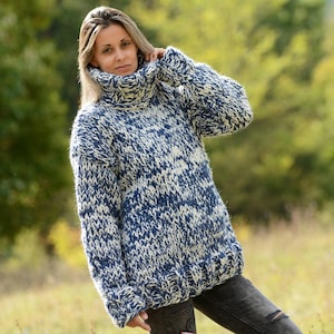 Mega Thick Hand Knitted pure Wool Sweater Blue mix Soft Turtleneck Jumper Pullover Jersey by EXTRAVAGANTZA