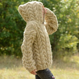 Extra Thick Hand Knitted Sweater, Beige Wool Knitwear, Cable Hood Winter Jumper, Warm Hooded MADE to ORDER Cable Knit Hoodie