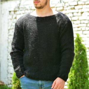 Hand Knit Mohair Sweater Black color Fuzzy Crew neck Jumper Pullover Jersey by Extravagantza
