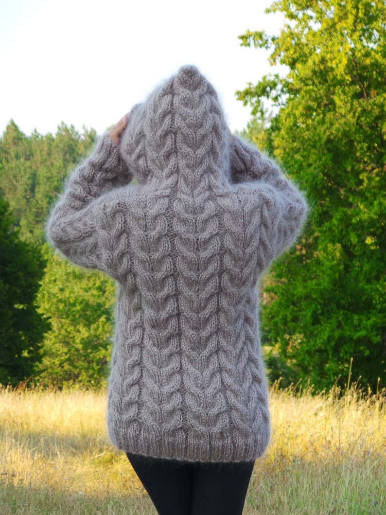 Extra Thick Hand Knitted Sweater, Gray Mohair Knitwear, Fuzzy Winter Jumper, Warm Hooded MADE to ORDER Cable Knit Hoodie image 6