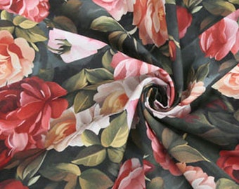 Tela de algodón con estampado de rosas grandes por metro, estampado floral vintage rosa y rojo sobre gris oscuro para costura y decoración del hogar, 44 pulgadas de ancho.