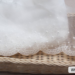 Hochwertige Stickerei, 14 Yards, gewelltes Netz, Ösen-Spitzenbesatz, weiß-elfenbeinfarben, 12,5 cm, YH-Rosen-Spitze, hergestellt in Korea