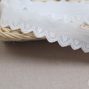 Premium Quality 10y+free 4Yds Broderie Anglaise Eyelet lace trim 1"(2.5 cm) White YH923  laceking2013 made in Korea