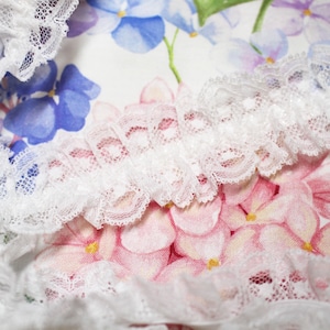 Premium Quality Decorative Elastic Trim Broderie Anglaise Gathered Pleated eyelet lace trim by the yard 1.3"(3.5cm) YH Princess Film