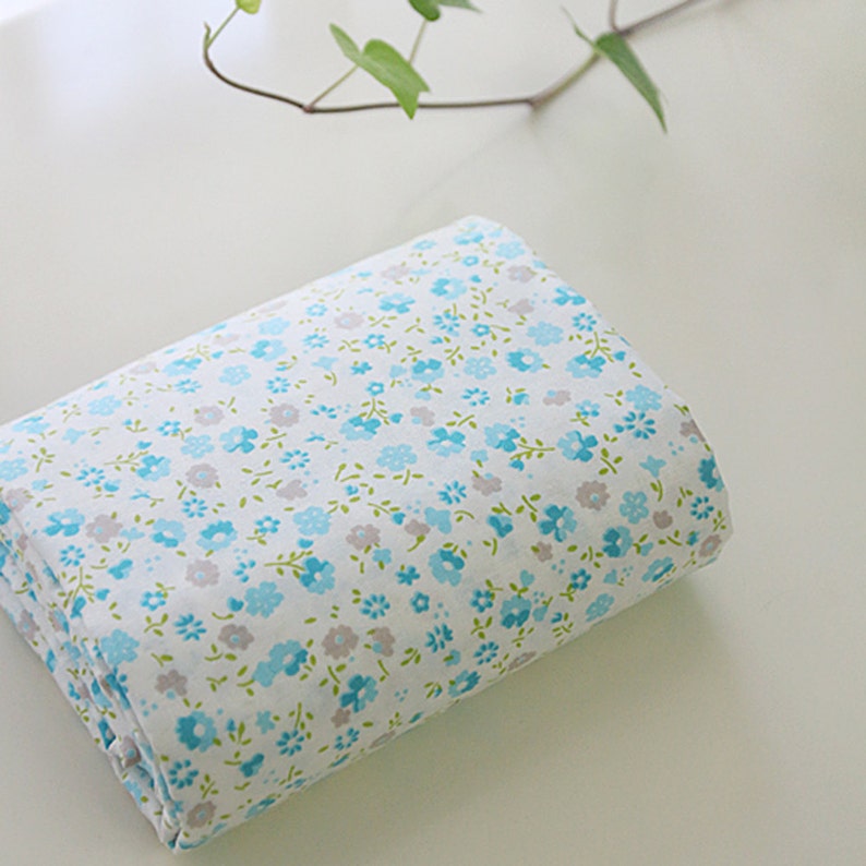Cotton Fabric Flower Fabric sewing by the Yard Cozy pastel Skyblue little flower