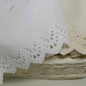 Premium Quality 14YDS Broderie Anglaise Vintage wedding cotton eyelet lace trim 3.5"(9cm) YH1327 laceking2013 made in Korea