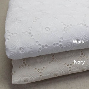 Broderie Anglaise cotton eyelet lace Fabric 53"(134cm)-By the Yard yh1504