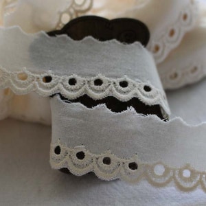 Broderie Anglaise wedding vintage Eyelet lace trim 0.92.3cm YH549 laceking made in Korea zdjęcie 5