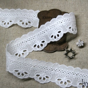 10 + free 4yds Broderie Anglaise wedding vintage Eyelet lace trim 1&quot;(2.5 cm) white YH876 laceking2013 made in Korea