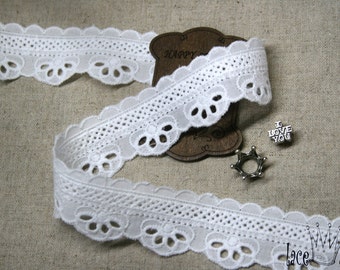 10 + free 4yds Broderie Anglaise wedding vintage Eyelet lace trim 1"(2.5 cm) white YH876 laceking2013 made in Korea