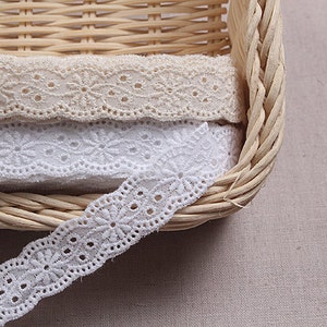 Premium Quality 10+free 4yds Embroidery cotton ribbon eyelet lace trim 0.8"(2cm) YH828 laceking2013 made in Korea