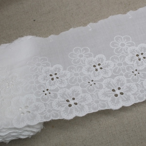 Premium Quality 1Yds Broderie anglaise cotton lace trim Off-White 4.5"(11.5cm) SH34 laceking2013 made in Korea