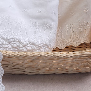 Premium Quality 10y+4Yds free  Broderie Anglaise cotton eyelet lace trim 4.5"(11.5 cm) YH1470 laceking2013 made in Korea