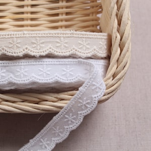 Premium Quality 10+free4Yds Broderie Anglaise Ribbon wedding cotton eyelet lace trim 0.5"(1.4cm) YH1490 laceking2013 made in Korea