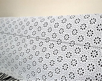 Cotton lace fabric